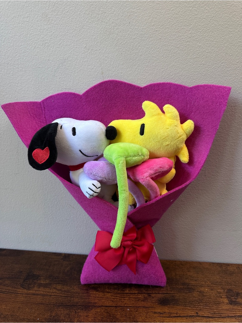 Snoopy Woodstock Plush Bouquet Valentines Day Gift Peanuts Pink Felt Flower Ruz
